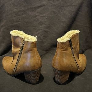 Coconuts by Matisse Leather 2 Zipper Boots
